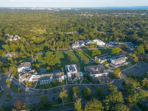 Greenwich Country Day School
