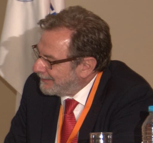 Juan Luis Cebrian Echarri