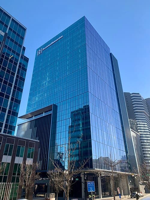 Sanford C. Bernstein