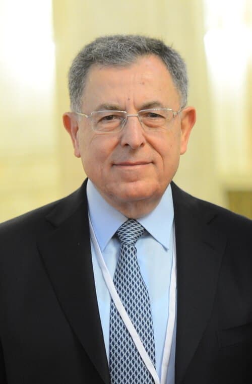 Siniora